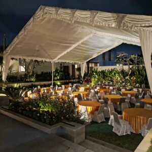 sewa tenda ukuran besar